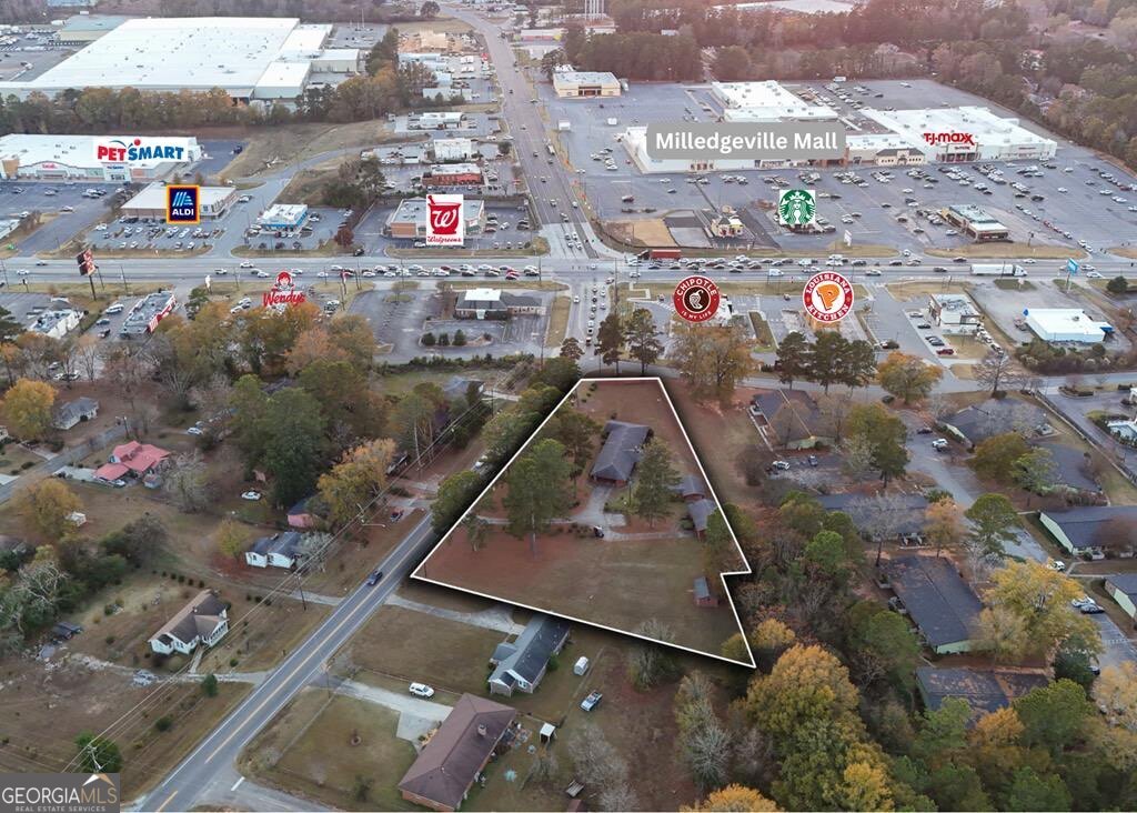 1231 Dunlap Milledgeville GA 31061