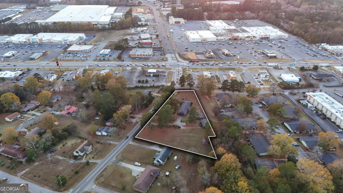 1231 Dunlap Milledgeville GA 31061
