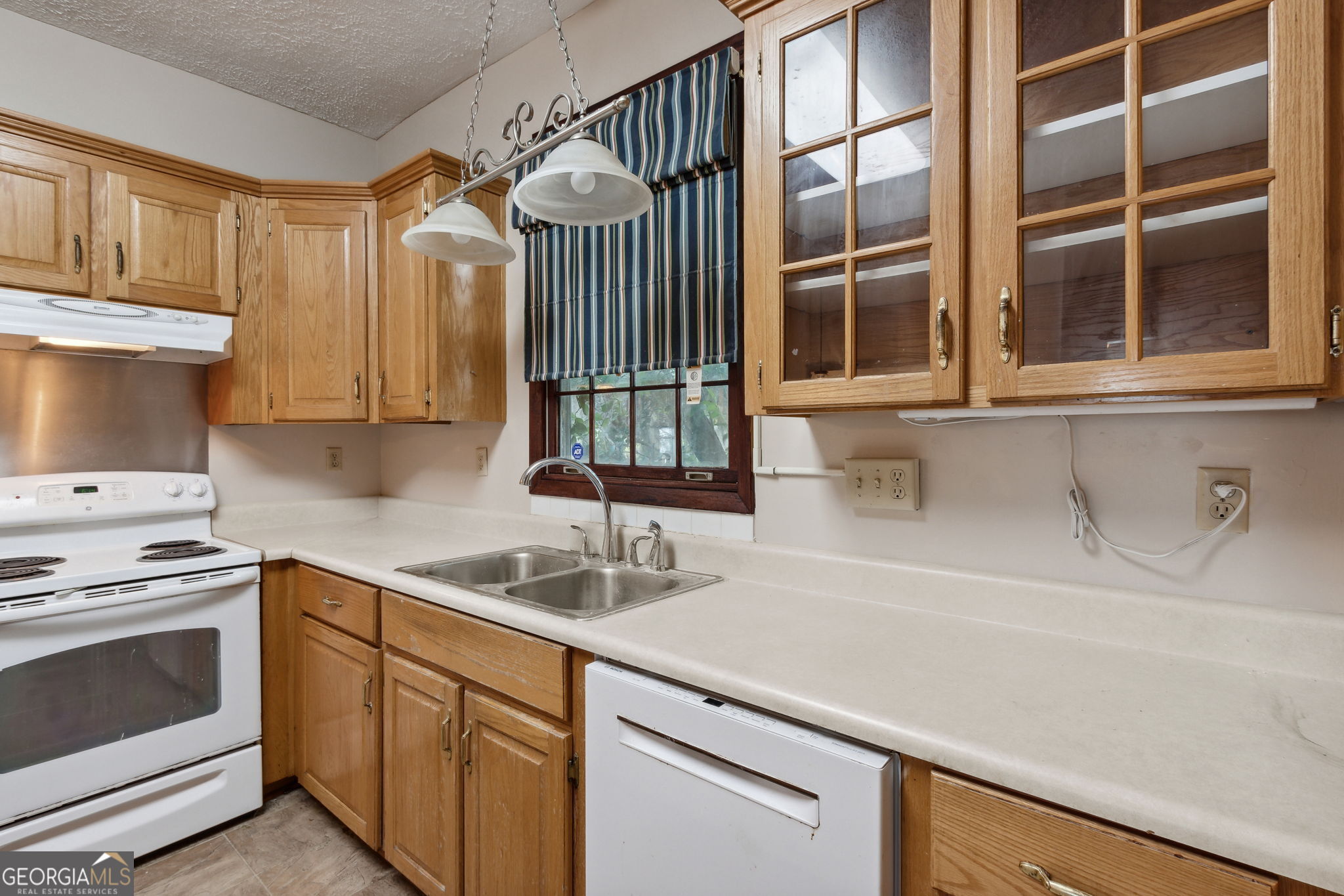 400 1st Street Folkston GA 31537
