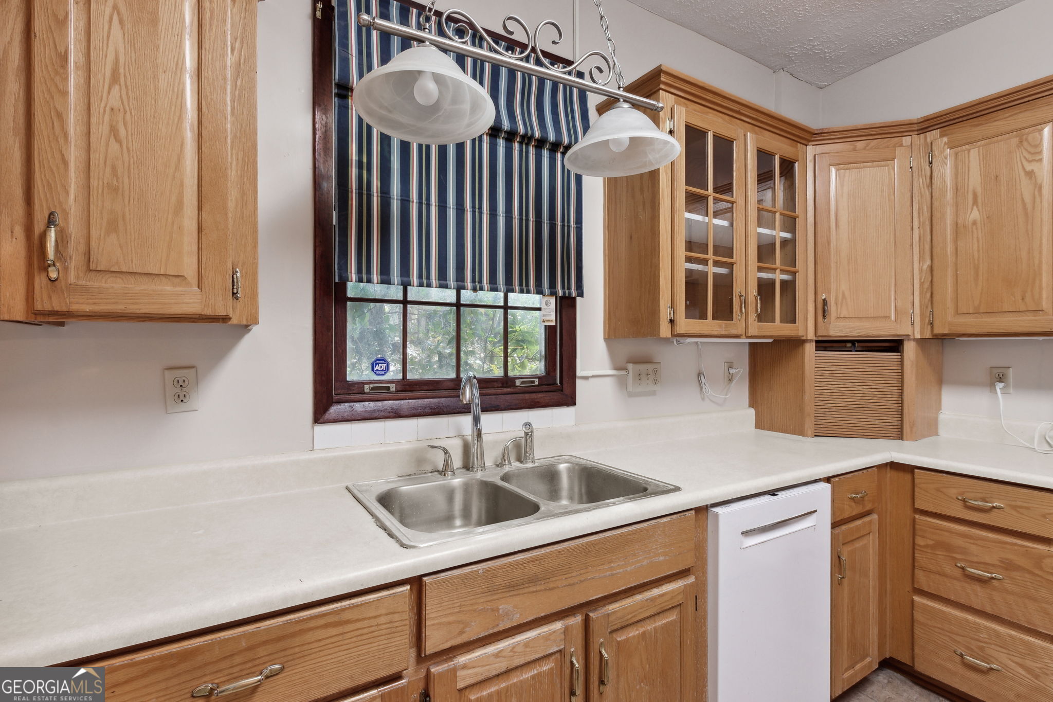 400 1st Street Folkston GA 31537