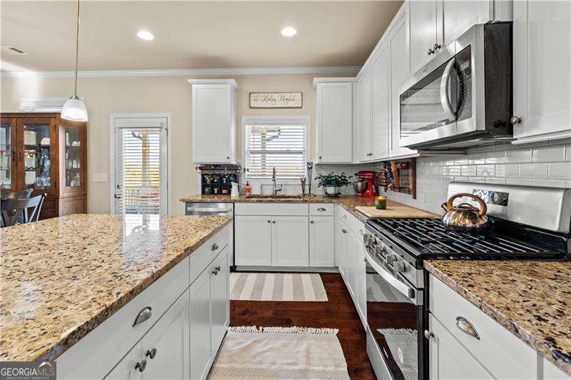 622 Little Bear Loop Canton GA 30114