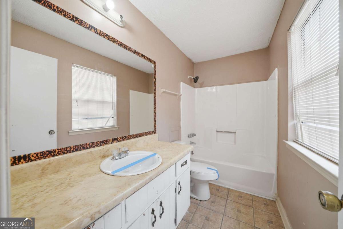 2904 Woodhollow Lane Jonesboro GA 30236