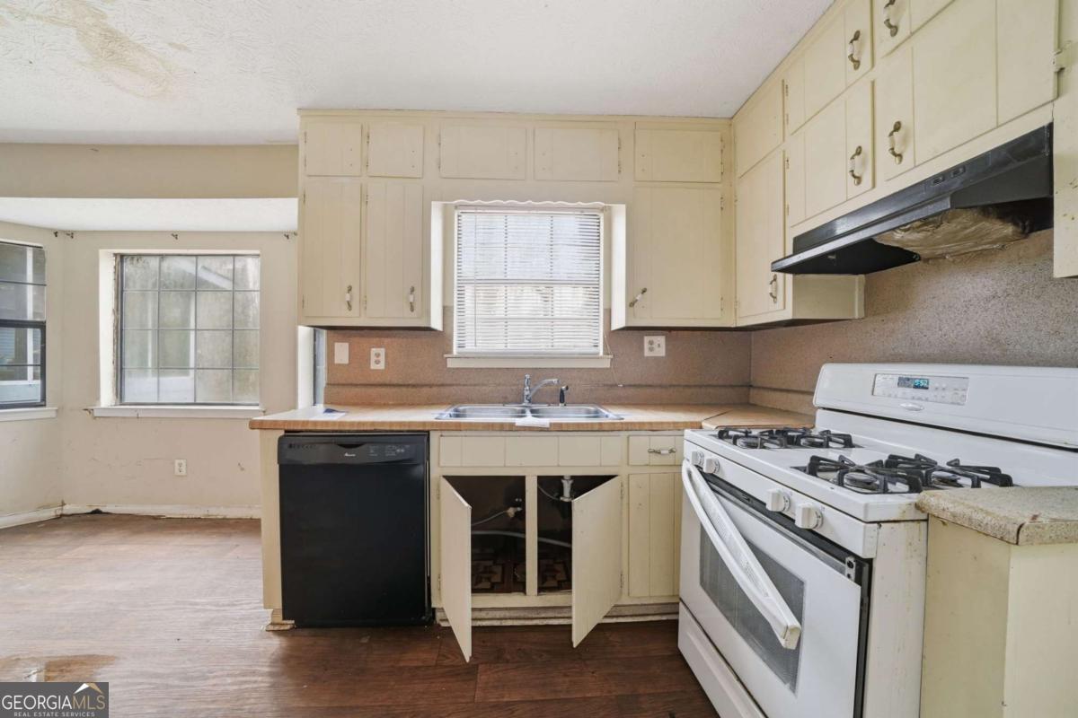 2904 Woodhollow Lane Jonesboro GA 30236