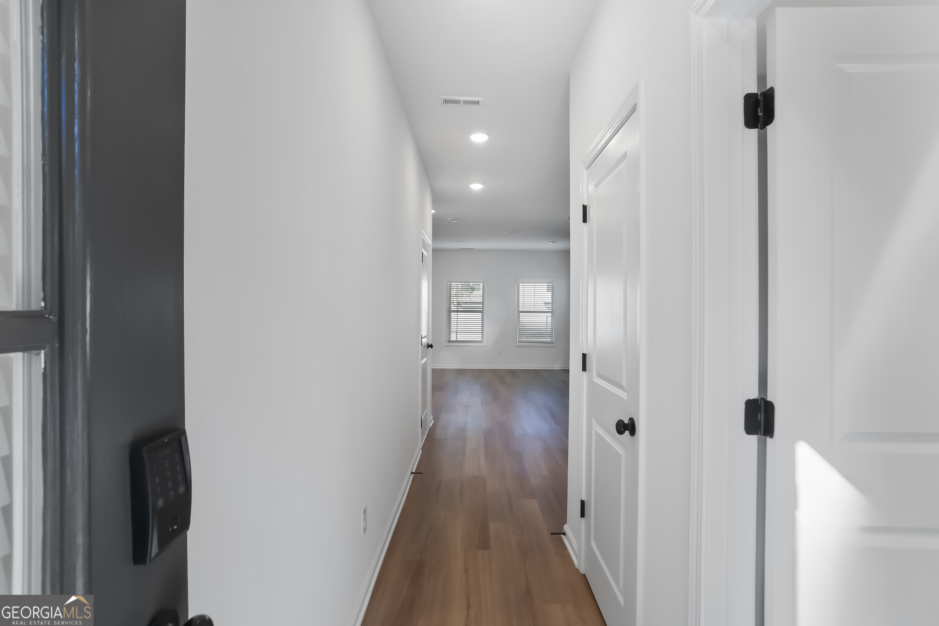 195 Jackson Heights Cleveland GA 30528