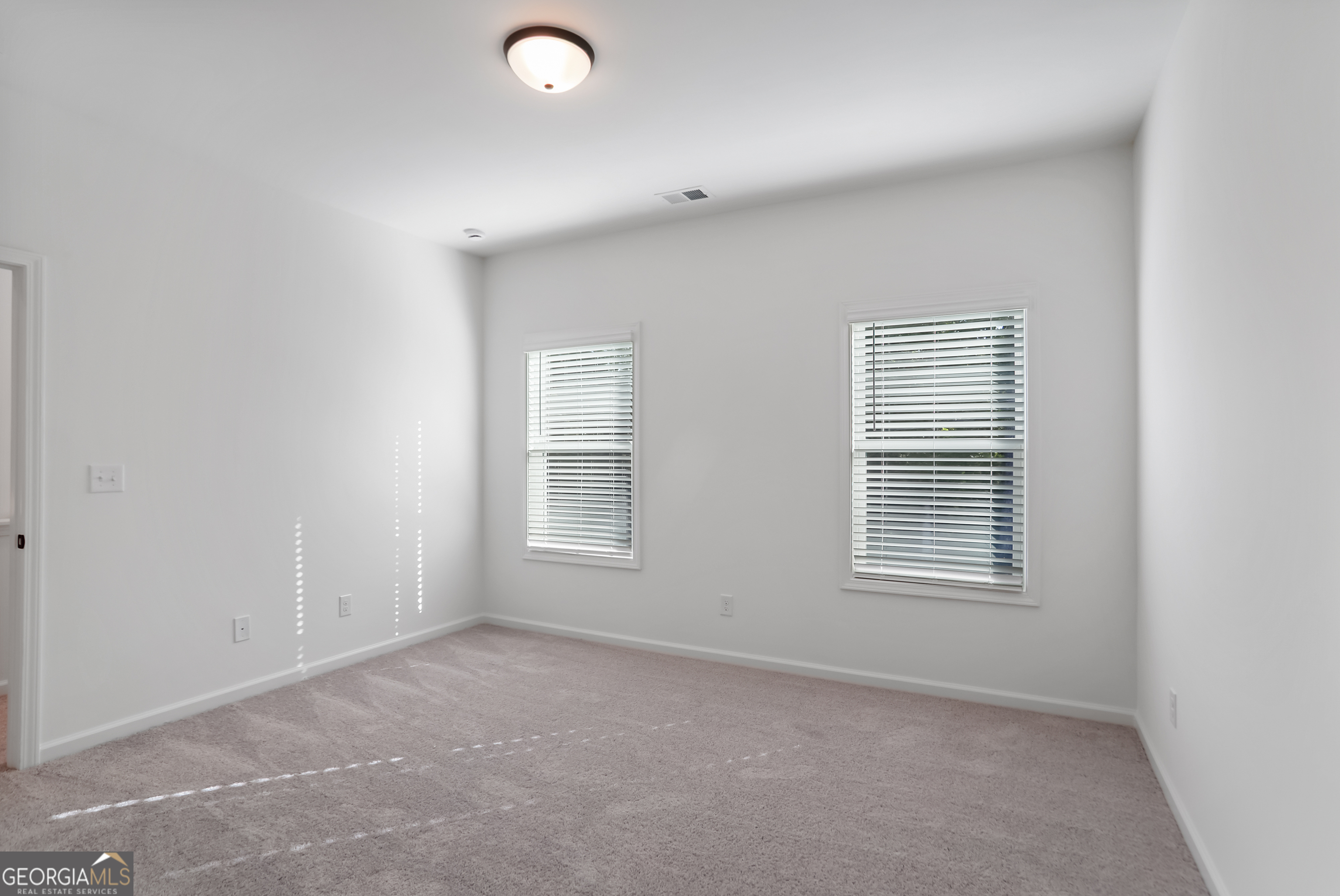 195 Jackson Heights Cleveland GA 30528