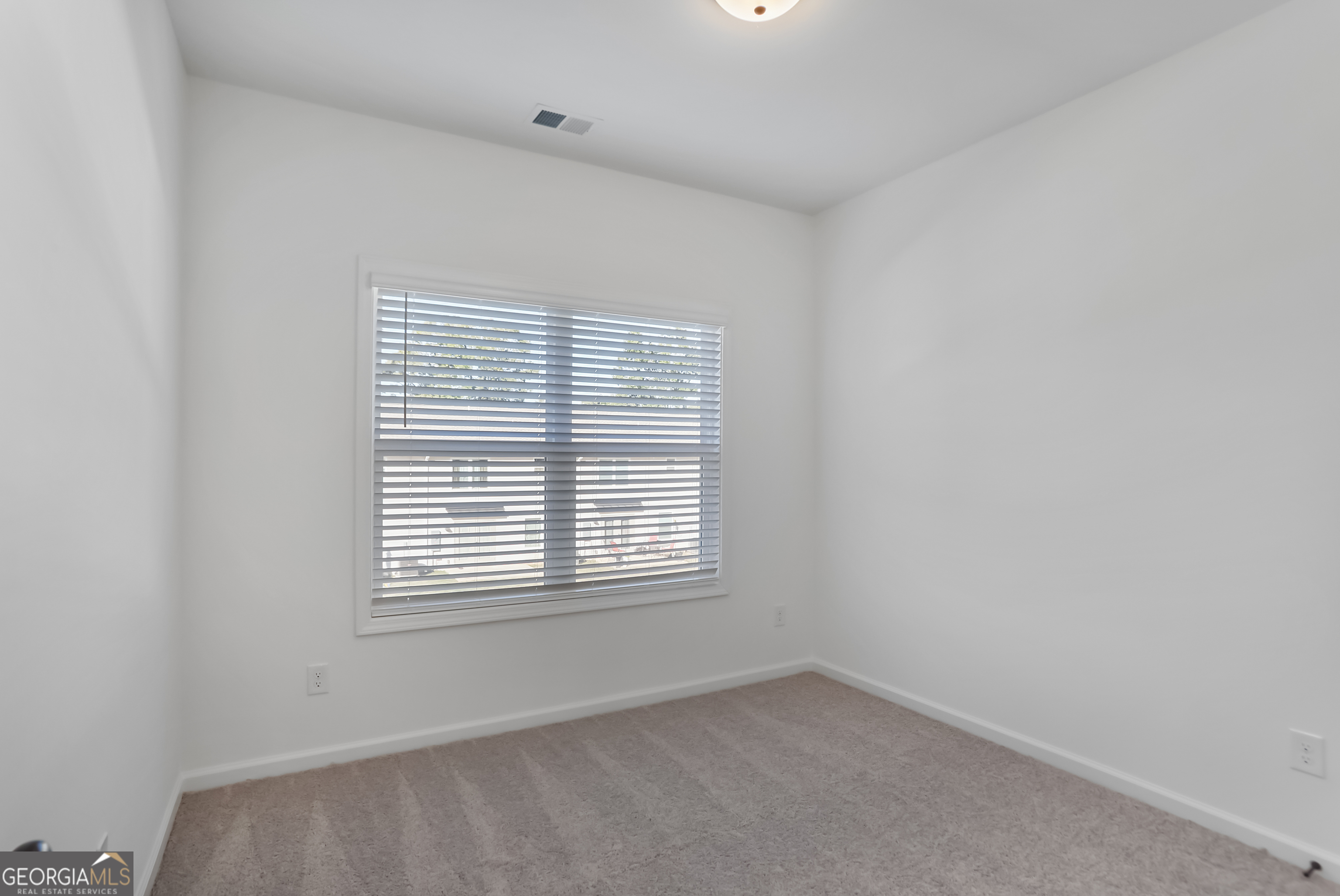 195 Jackson Heights Cleveland GA 30528