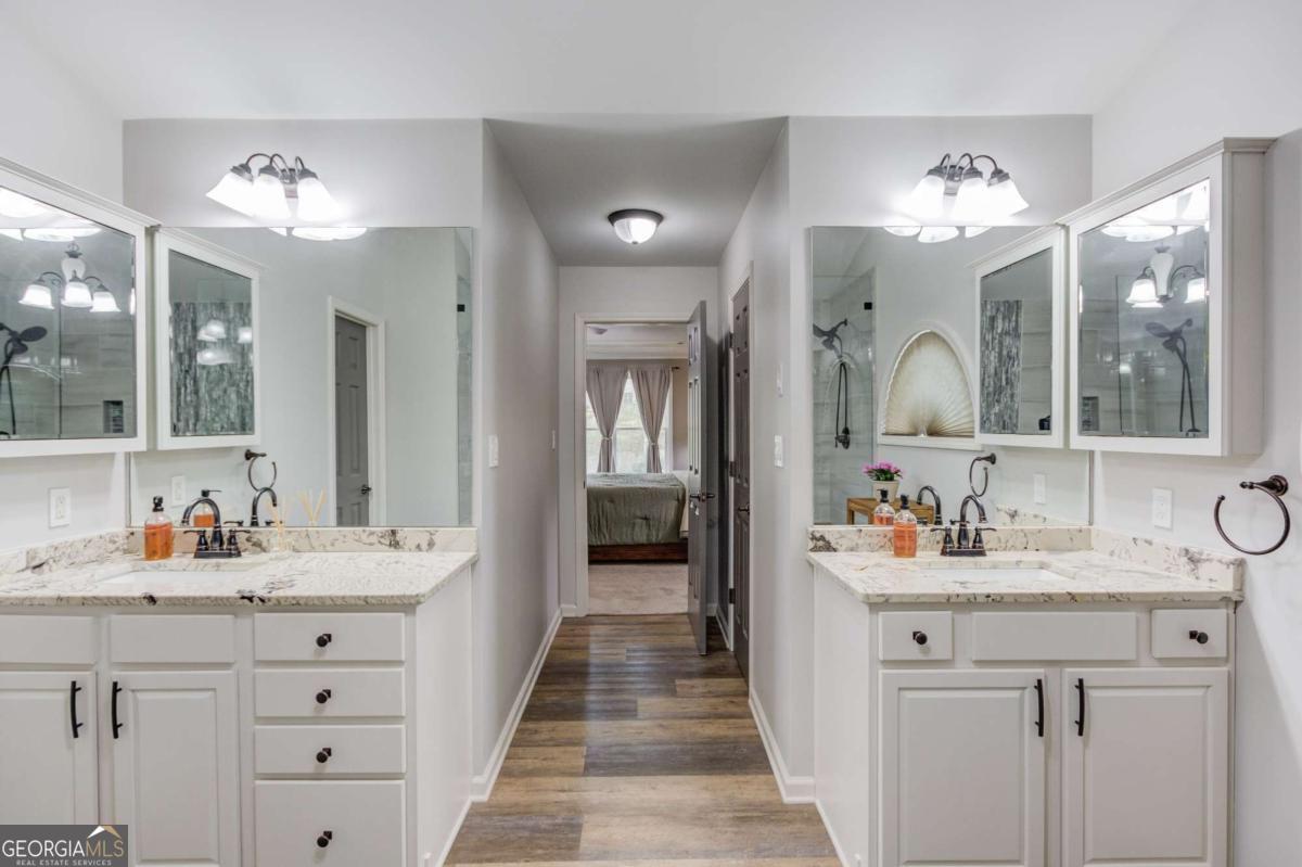 5043 Heartland Trail Hoschton GA 30548