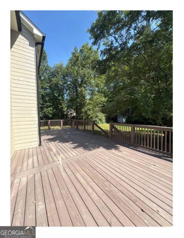 2001 Double Creek Drive Powder Springs GA 30127