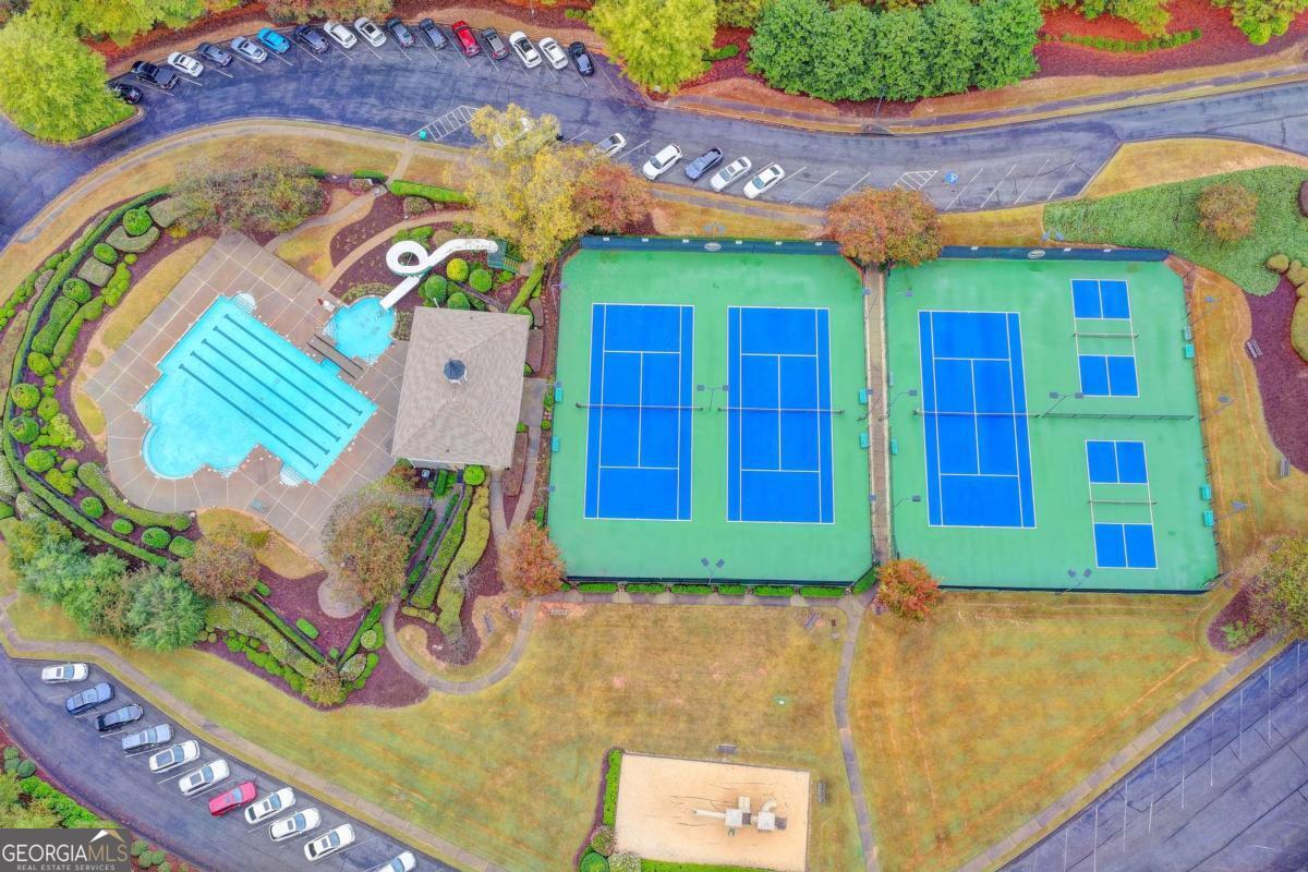 612 Walker Court Canton GA 30115