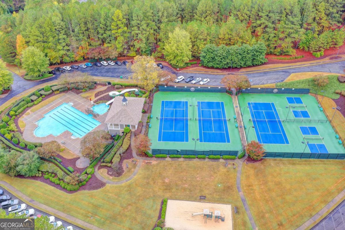 612 Walker Court Canton GA 30115