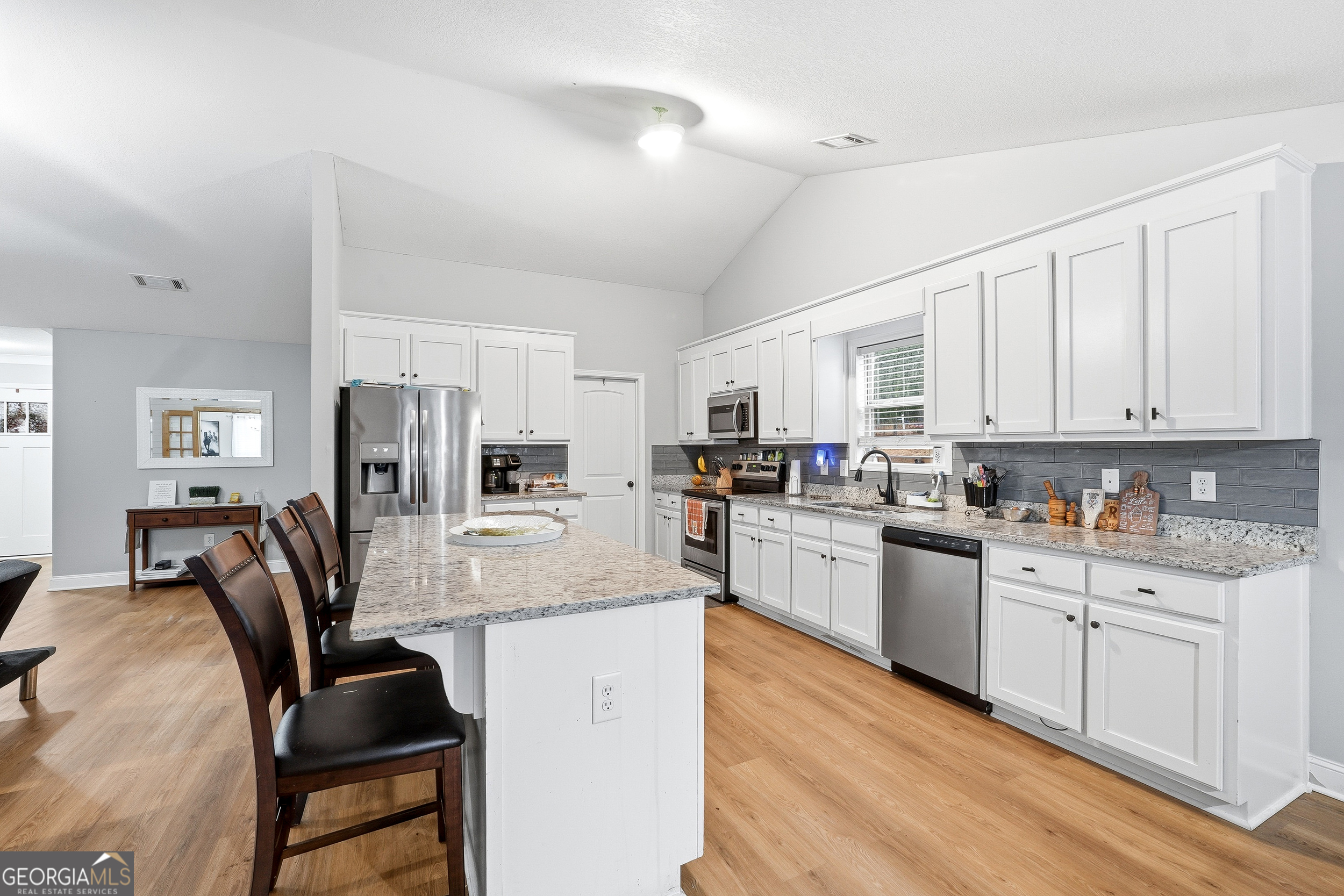 1618 Mccannon Morris Road Hull GA 30646