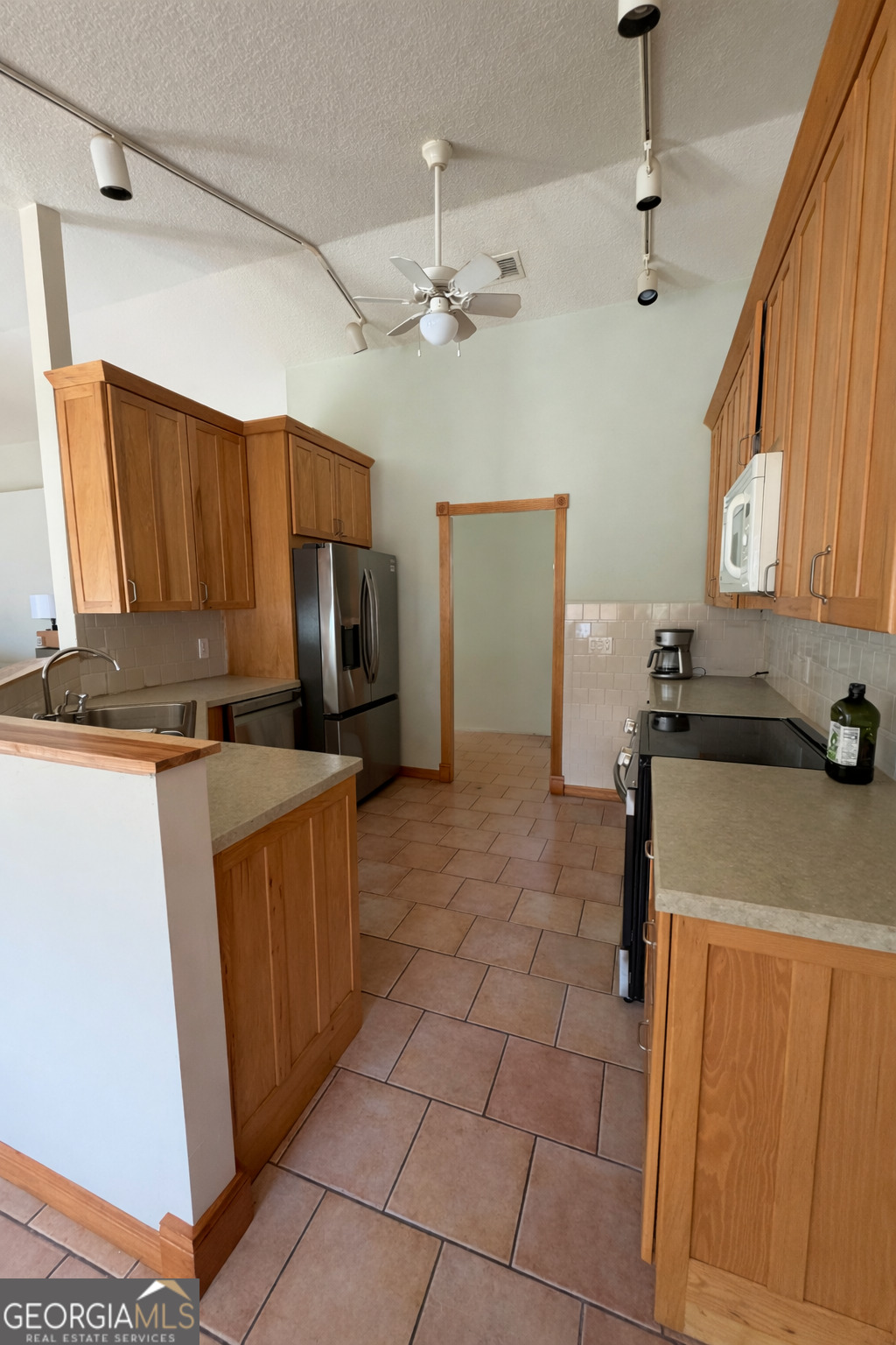 352 Rainbow Lane Woodbine GA 31569