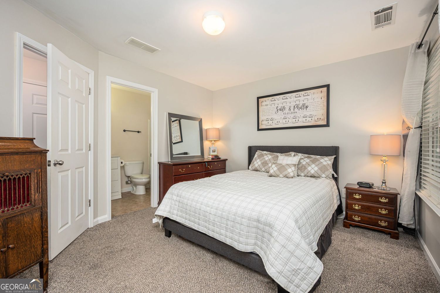 1761 Liberty Parkway NW Atlanta GA 30318