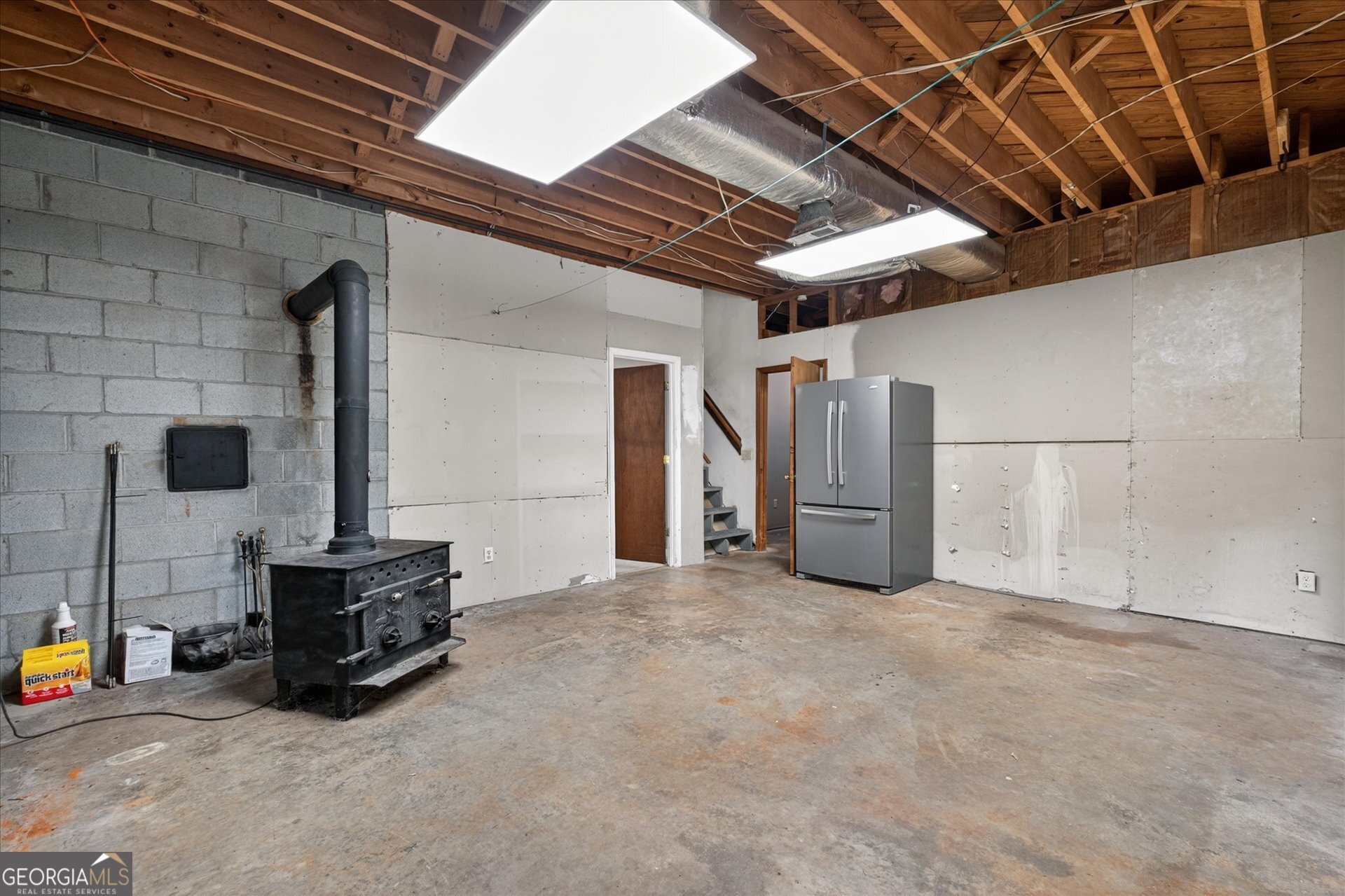 6882 Cowan Mill Road Winston GA 30187