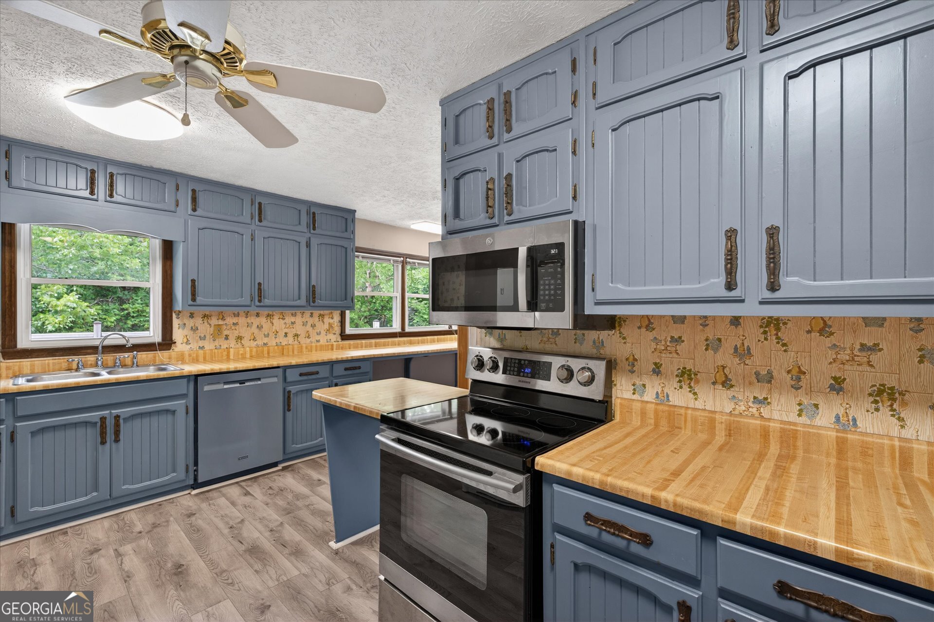 6882 Cowan Mill Road Winston GA 30187