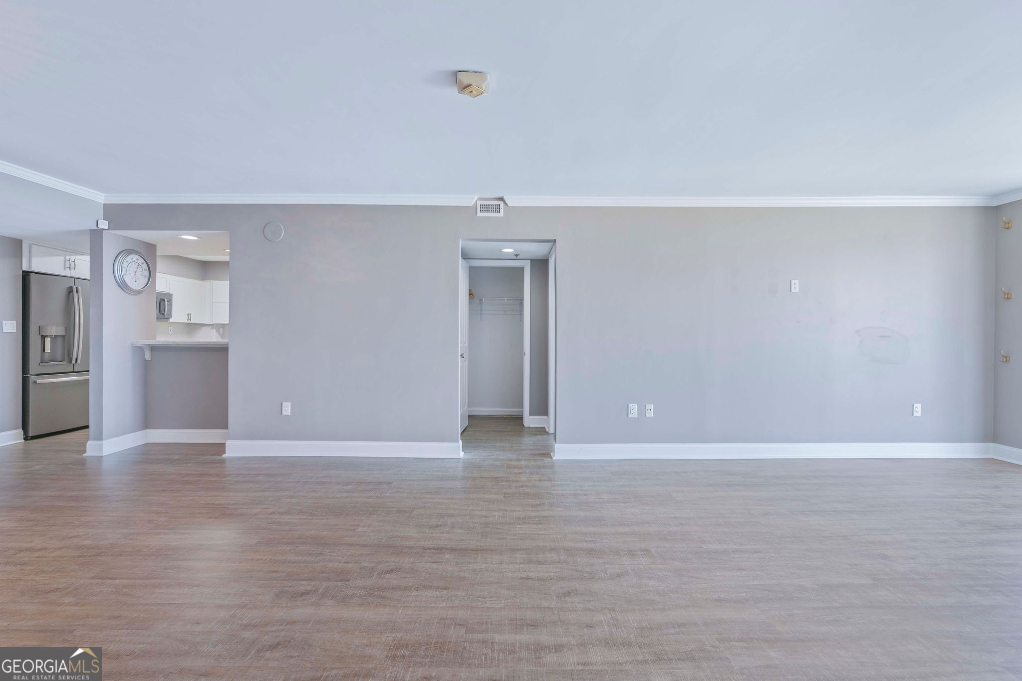 2870 Pharr Court South NW Atlanta GA 30305