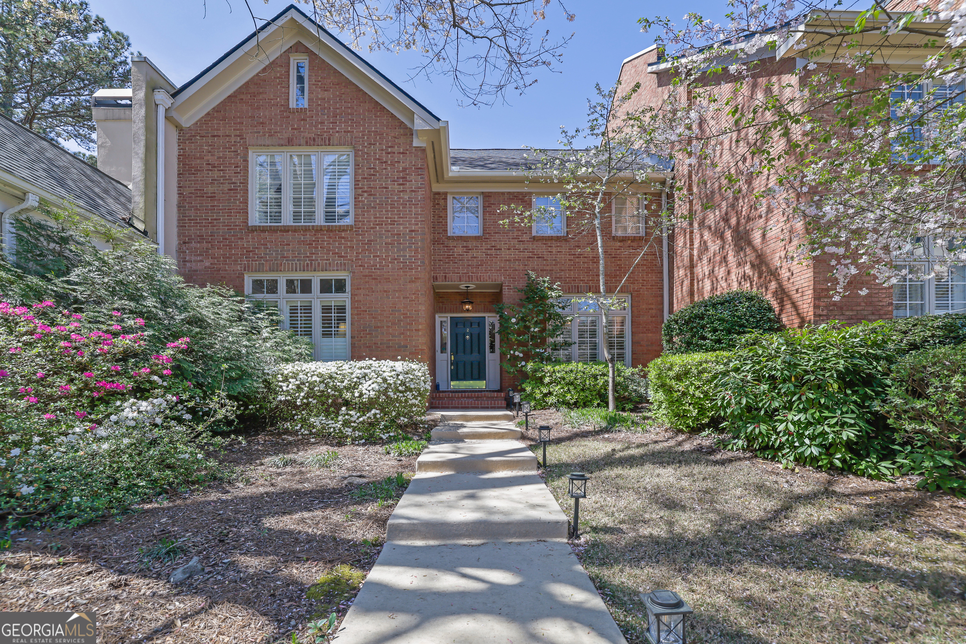 2 Paces West Terrace NW Atlanta GA 30327