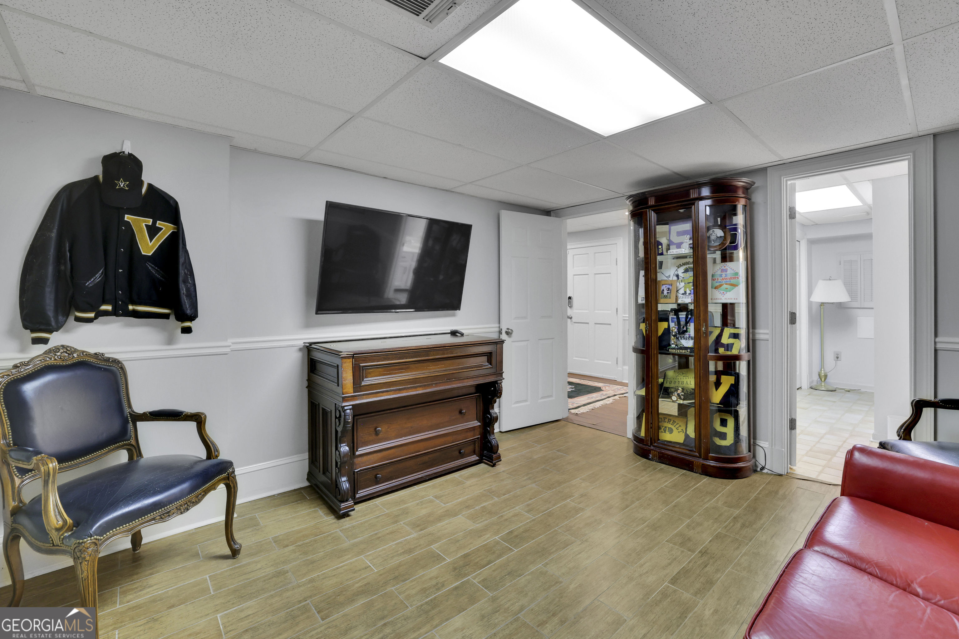 2 Paces West Terrace NW Atlanta GA 30327