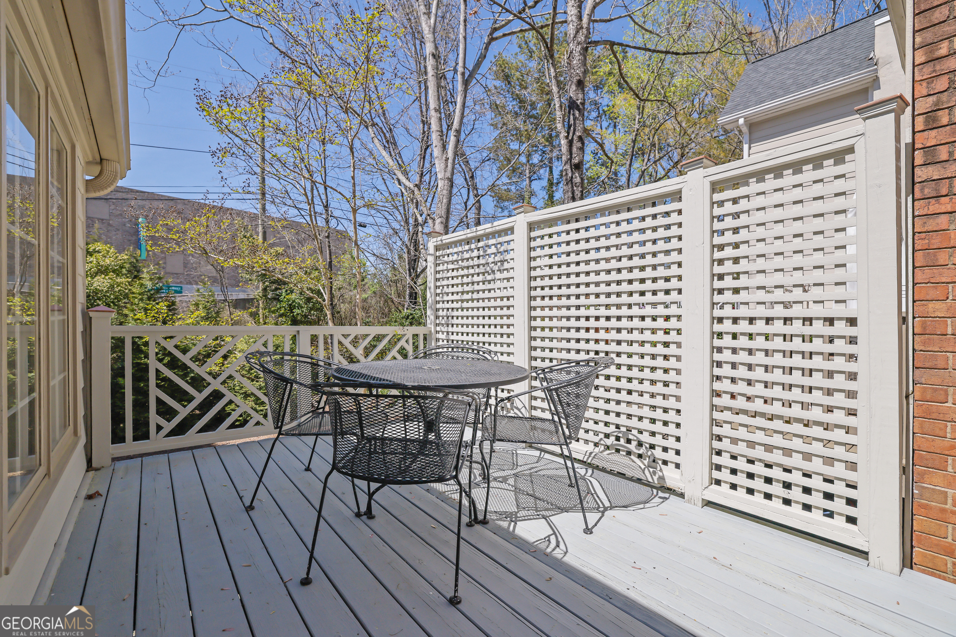 2 Paces West Terrace NW Atlanta GA 30327