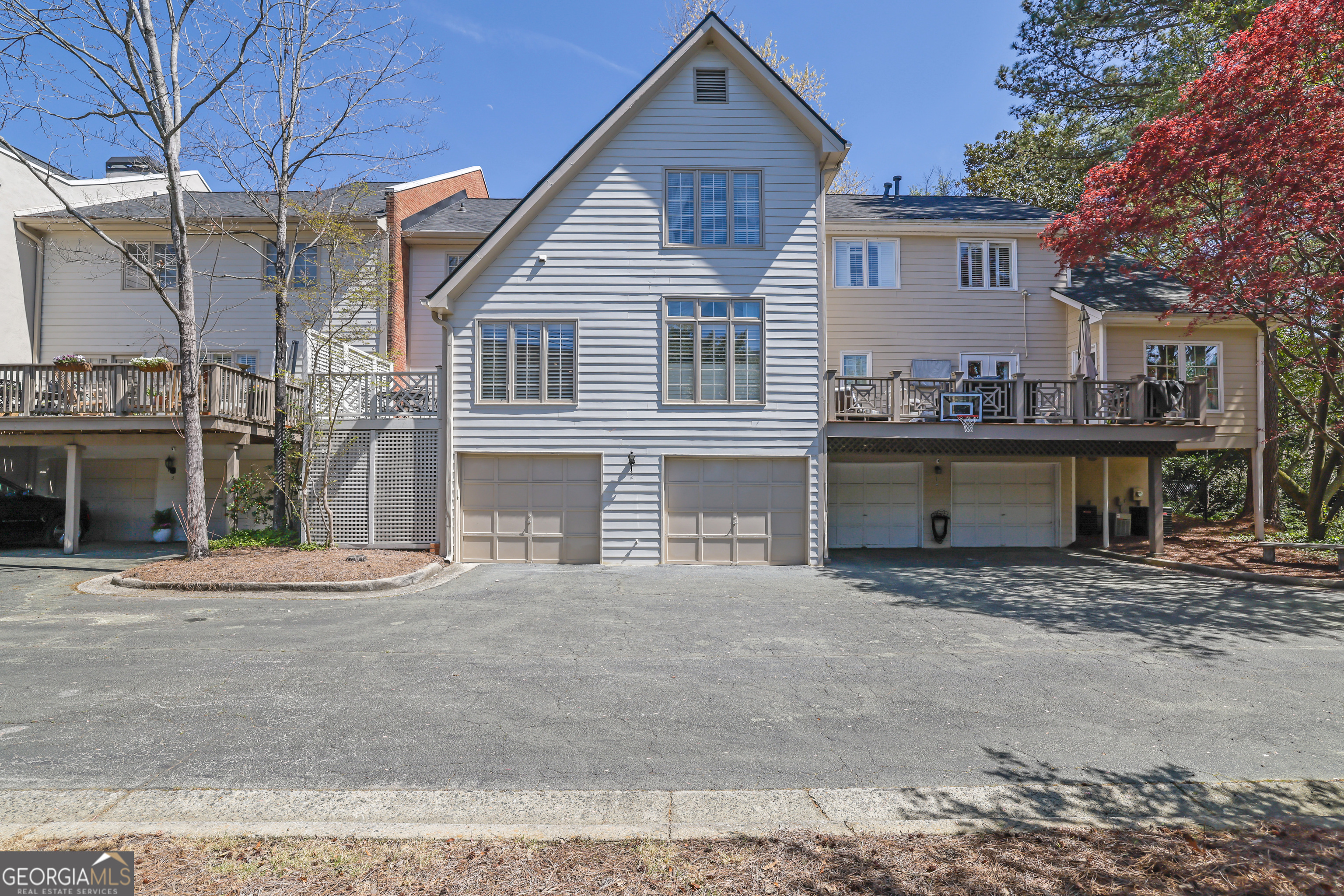 2 Paces West Terrace NW Atlanta GA 30327