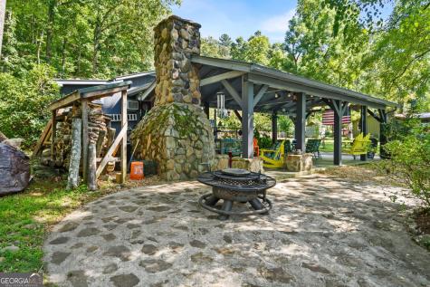 162 Hiawassee River Road Brasstown NC 28902