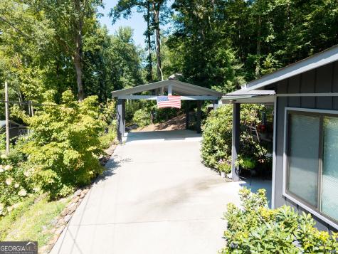 162 Hiawassee River Road Brasstown NC 28902