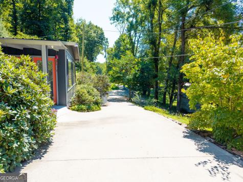 162 Hiawassee River Road Brasstown NC 28902