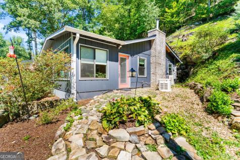 162 Hiawassee River Road Brasstown NC 28902