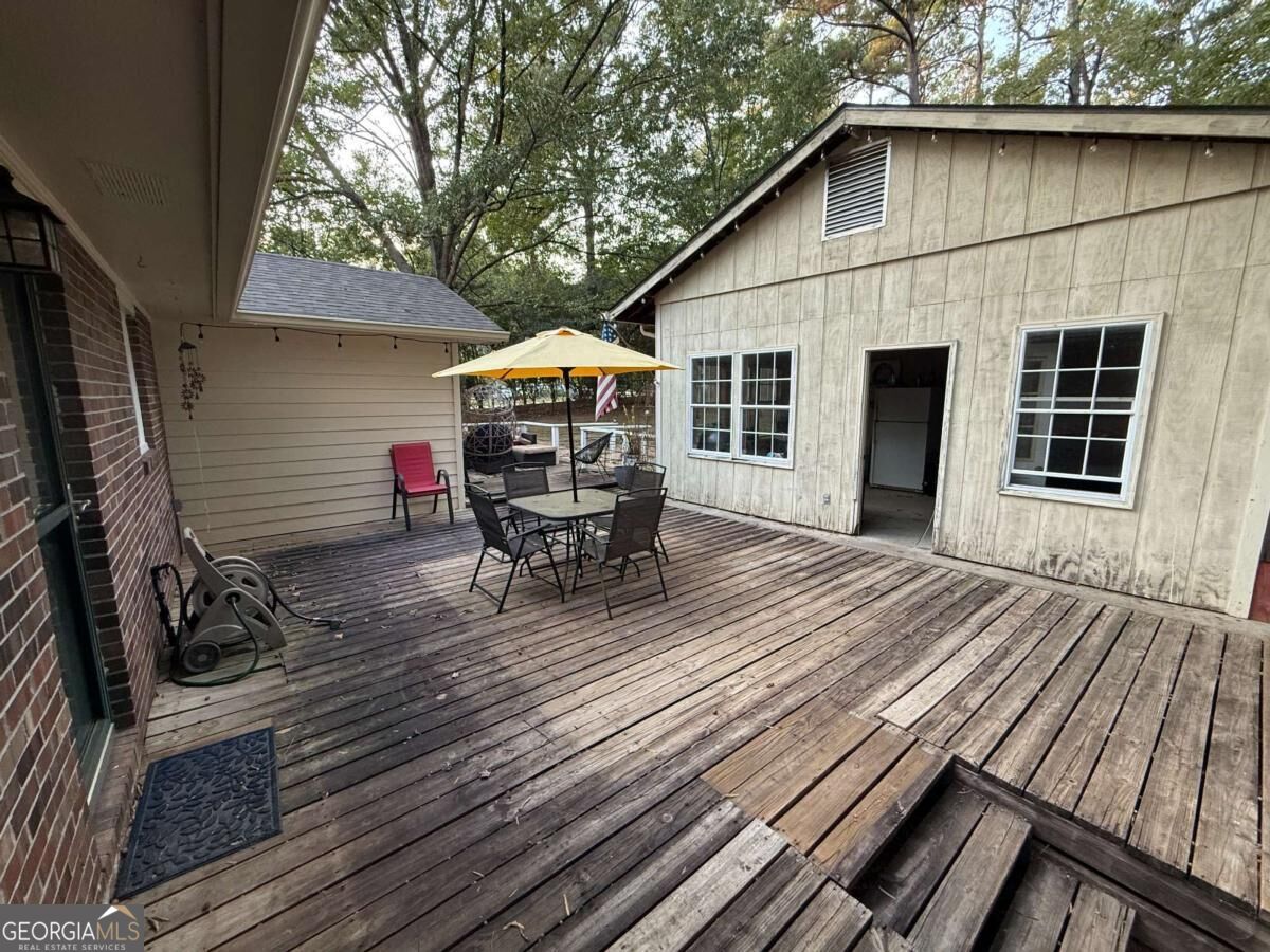101 Cherry Point SE Eatonton GA 31024