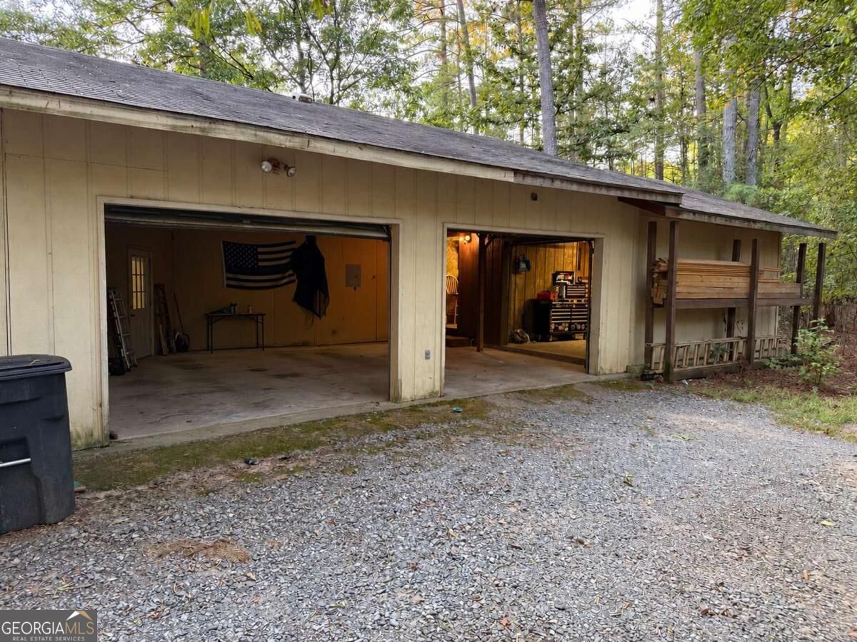 101 Cherry Point SE Eatonton GA 31024