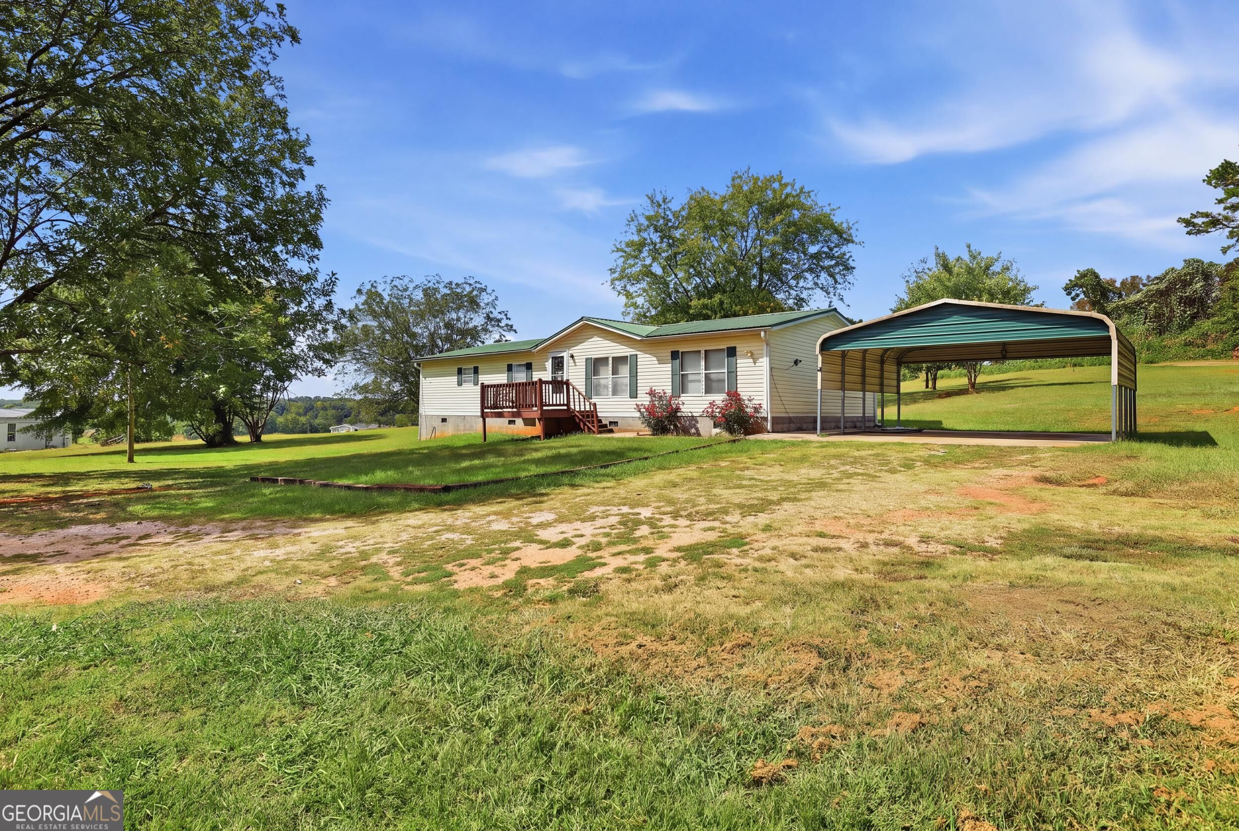 217 Combs Avenue Martin GA 30557