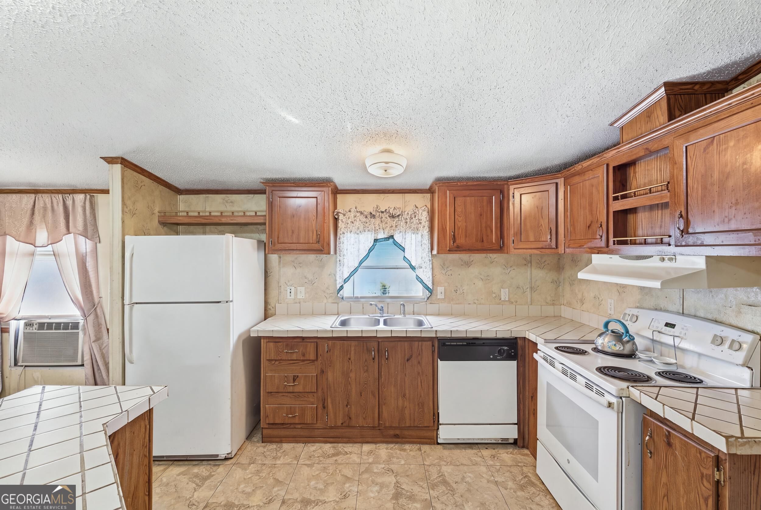 217 Combs Avenue Martin GA 30557
