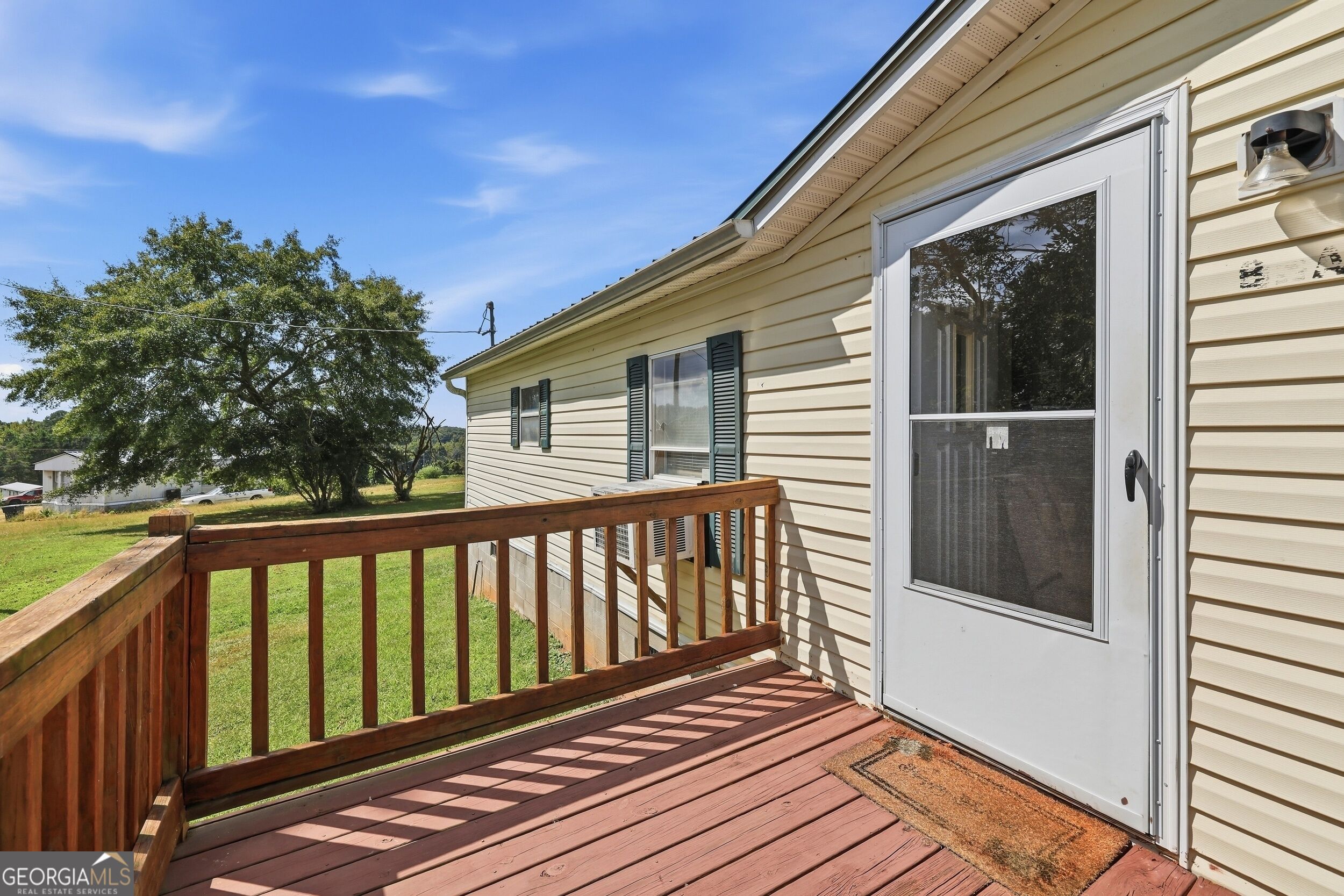 217 Combs Avenue Martin GA 30557