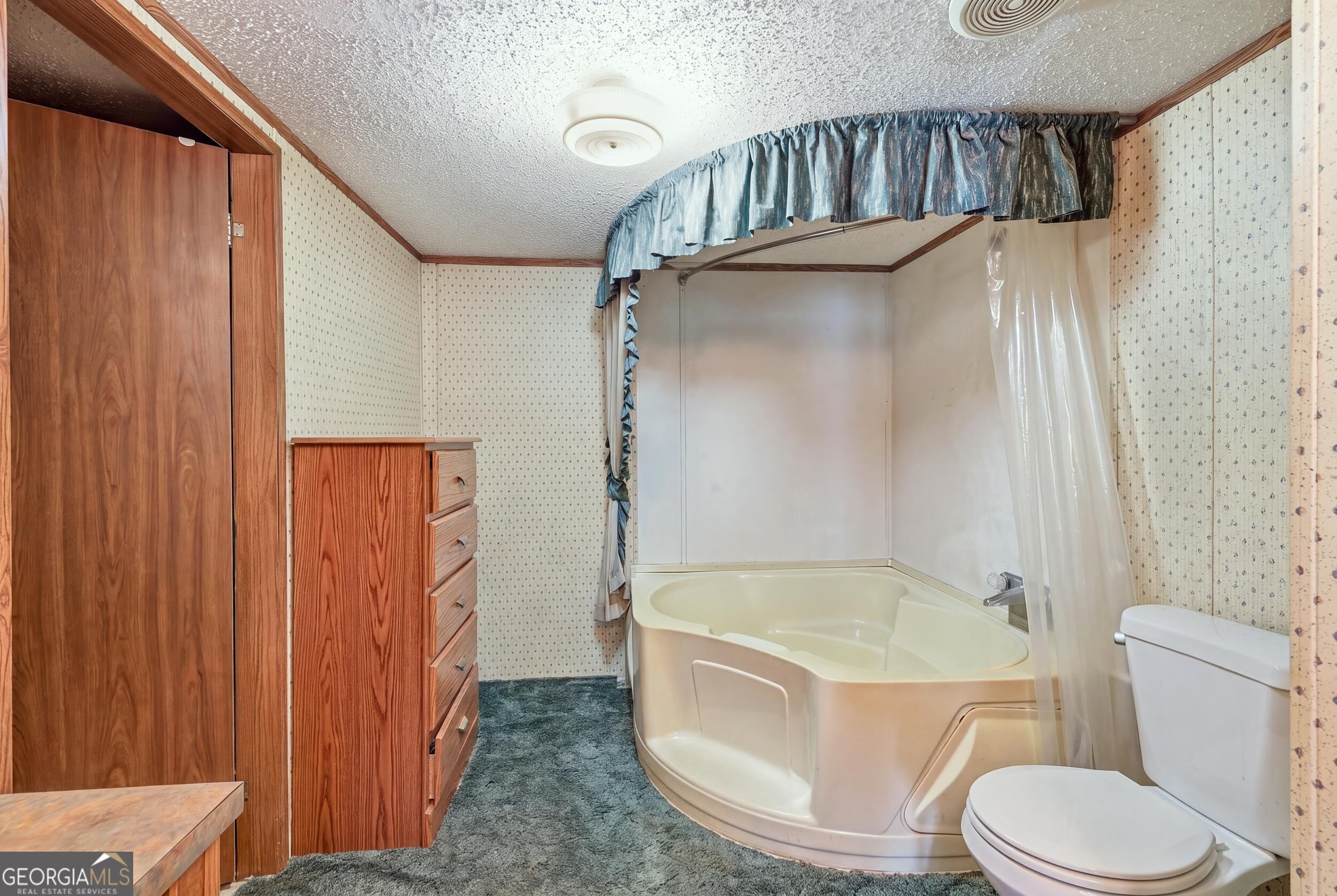 217 Combs Avenue Martin GA 30557
