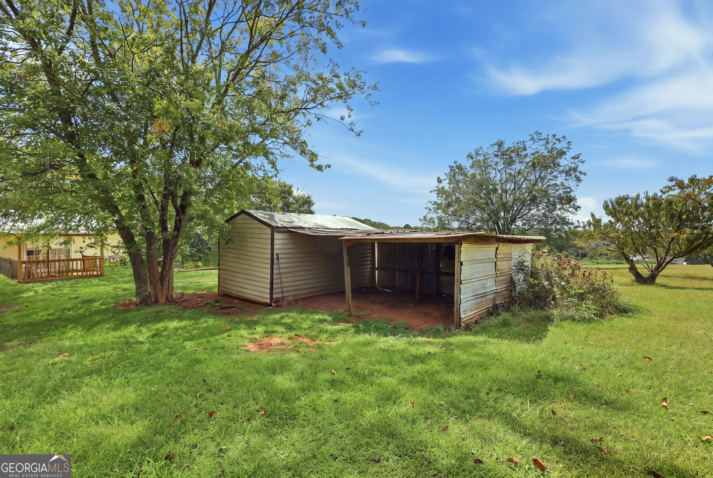 217 Combs Avenue Martin GA 30557