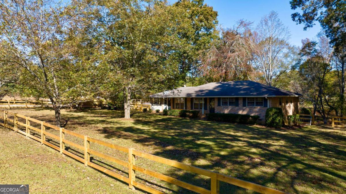 8100 Hog Mountain Road Statham GA 30666
