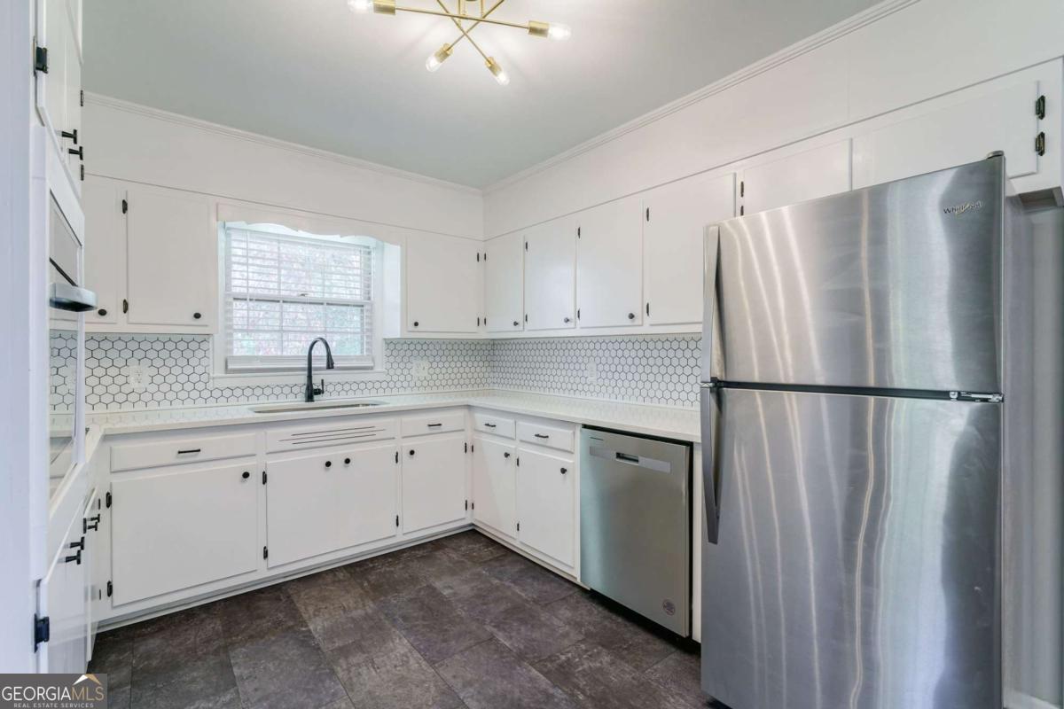 8100 Hog Mountain Road Statham GA 30666
