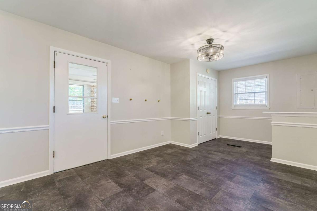 8100 Hog Mountain Road Statham GA 30666