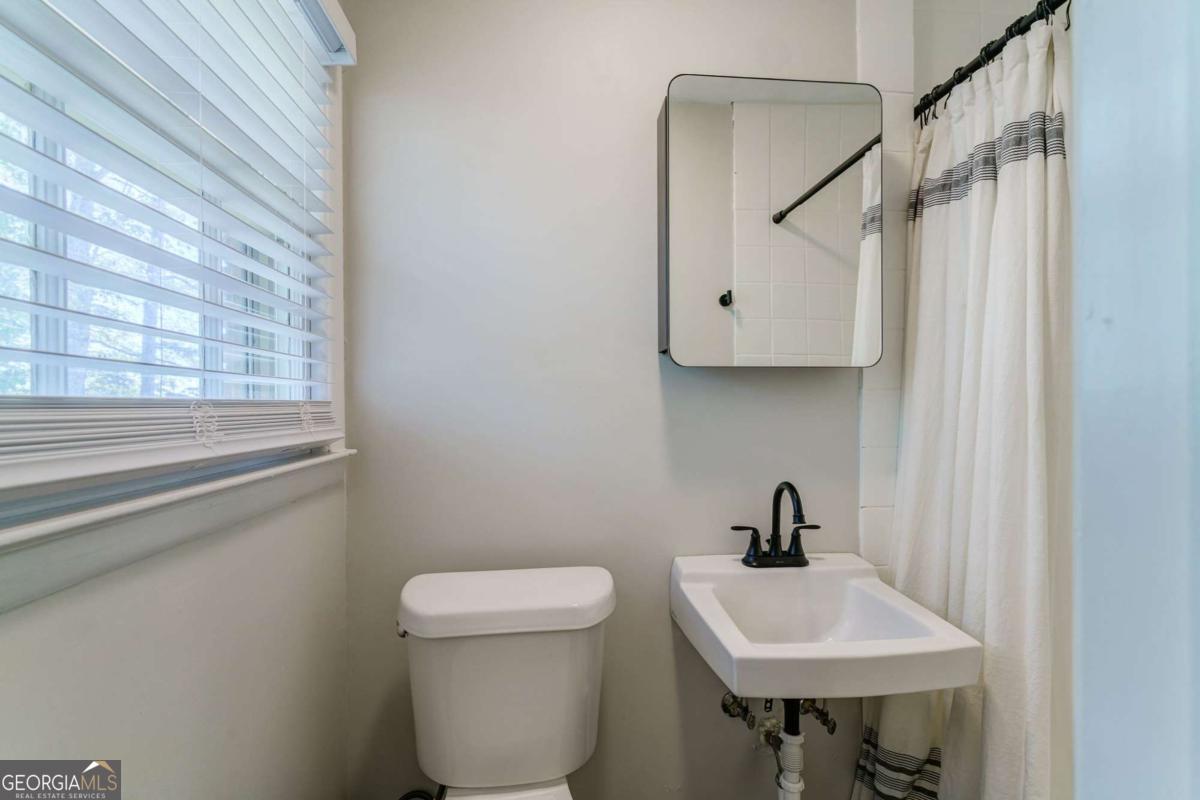 8100 Hog Mountain Road Statham GA 30666