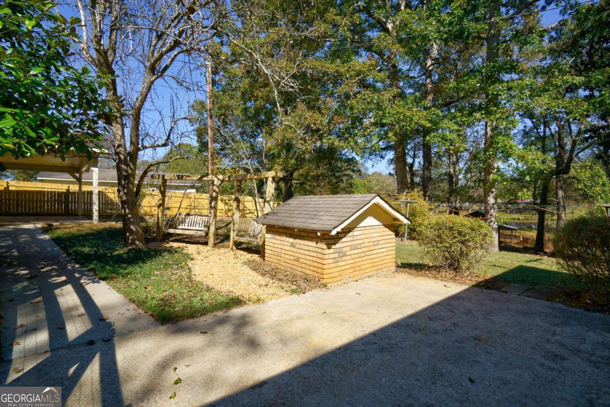 8100 Hog Mountain Road Statham GA 30666