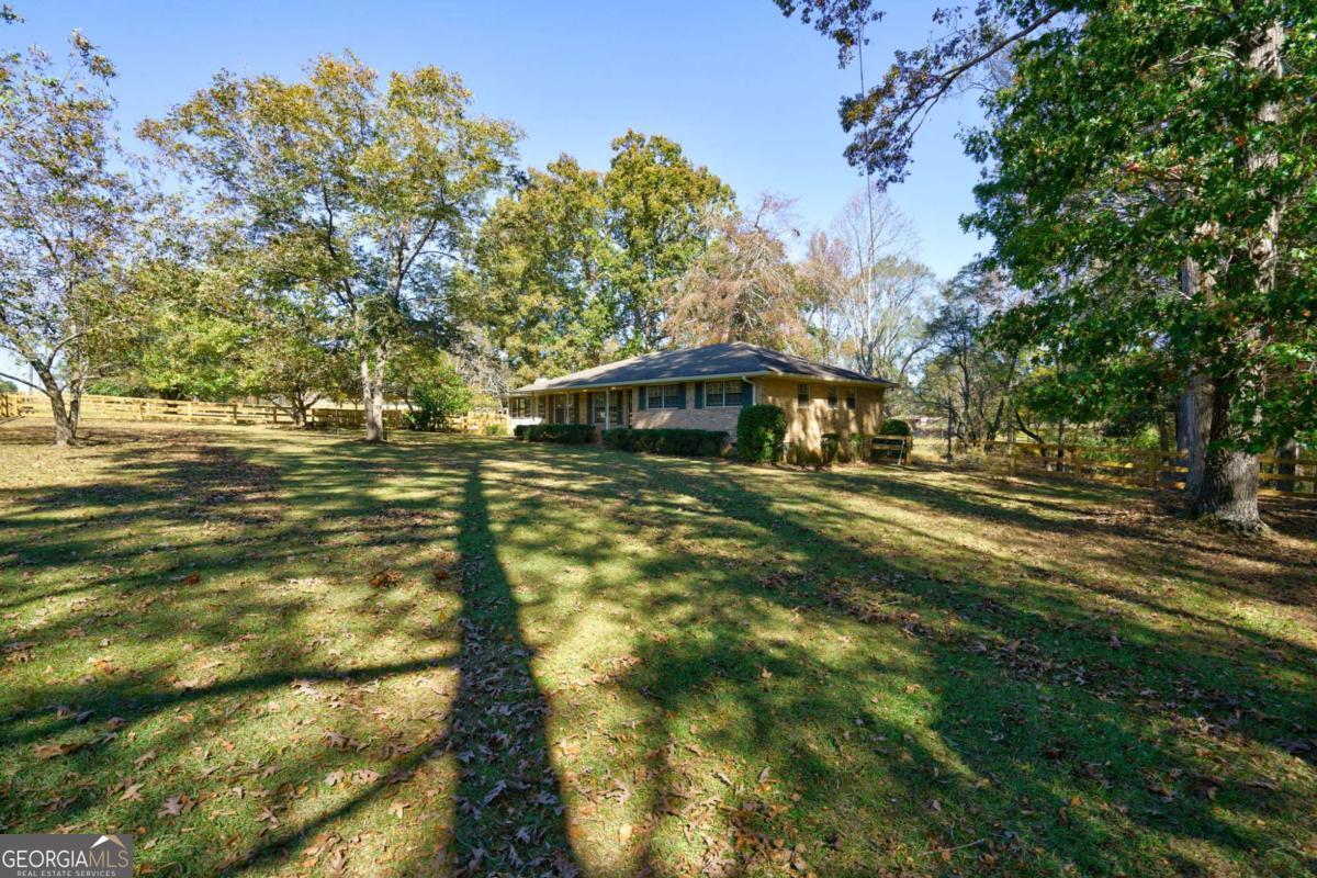 8100 Hog Mountain Road Statham GA 30666
