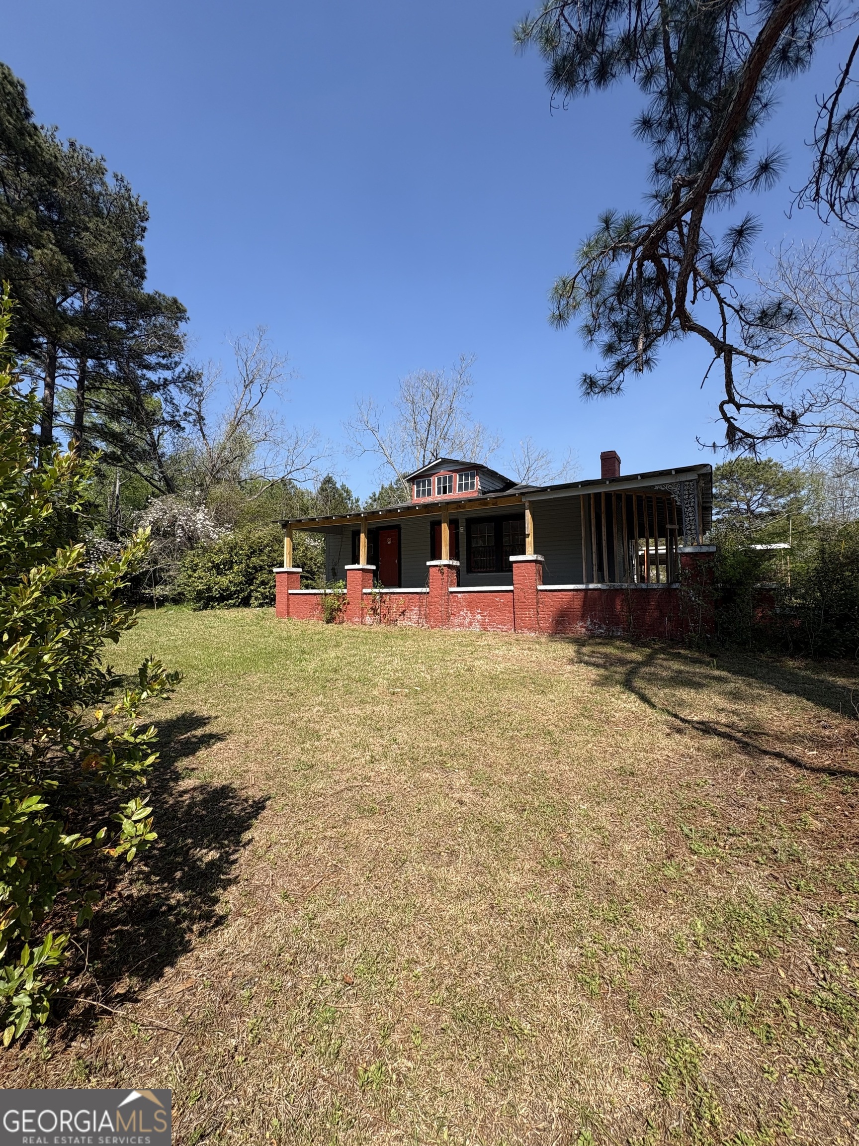 2585 New Clinton Road Macon GA 31211