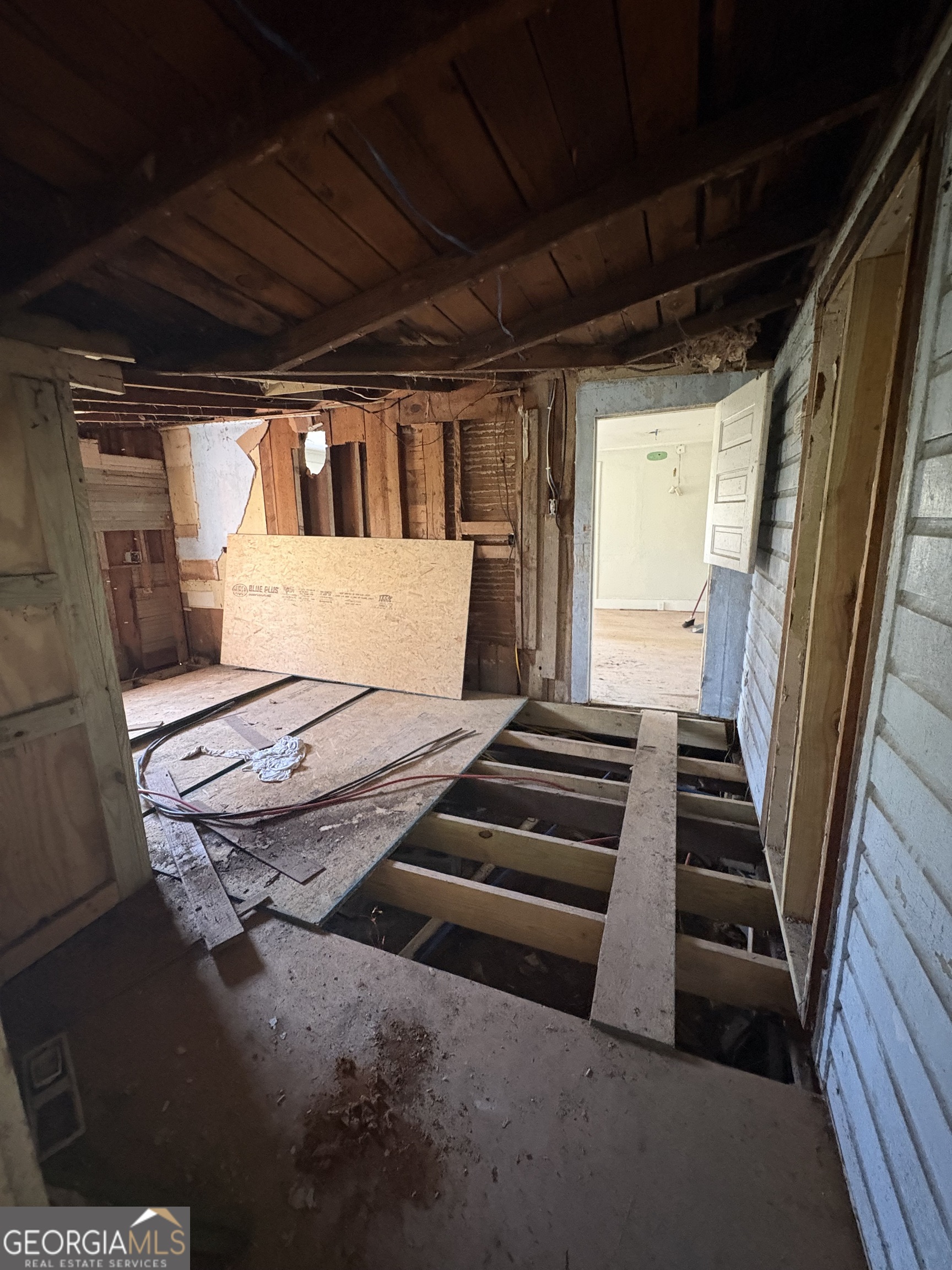 2585 New Clinton Road Macon GA 31211