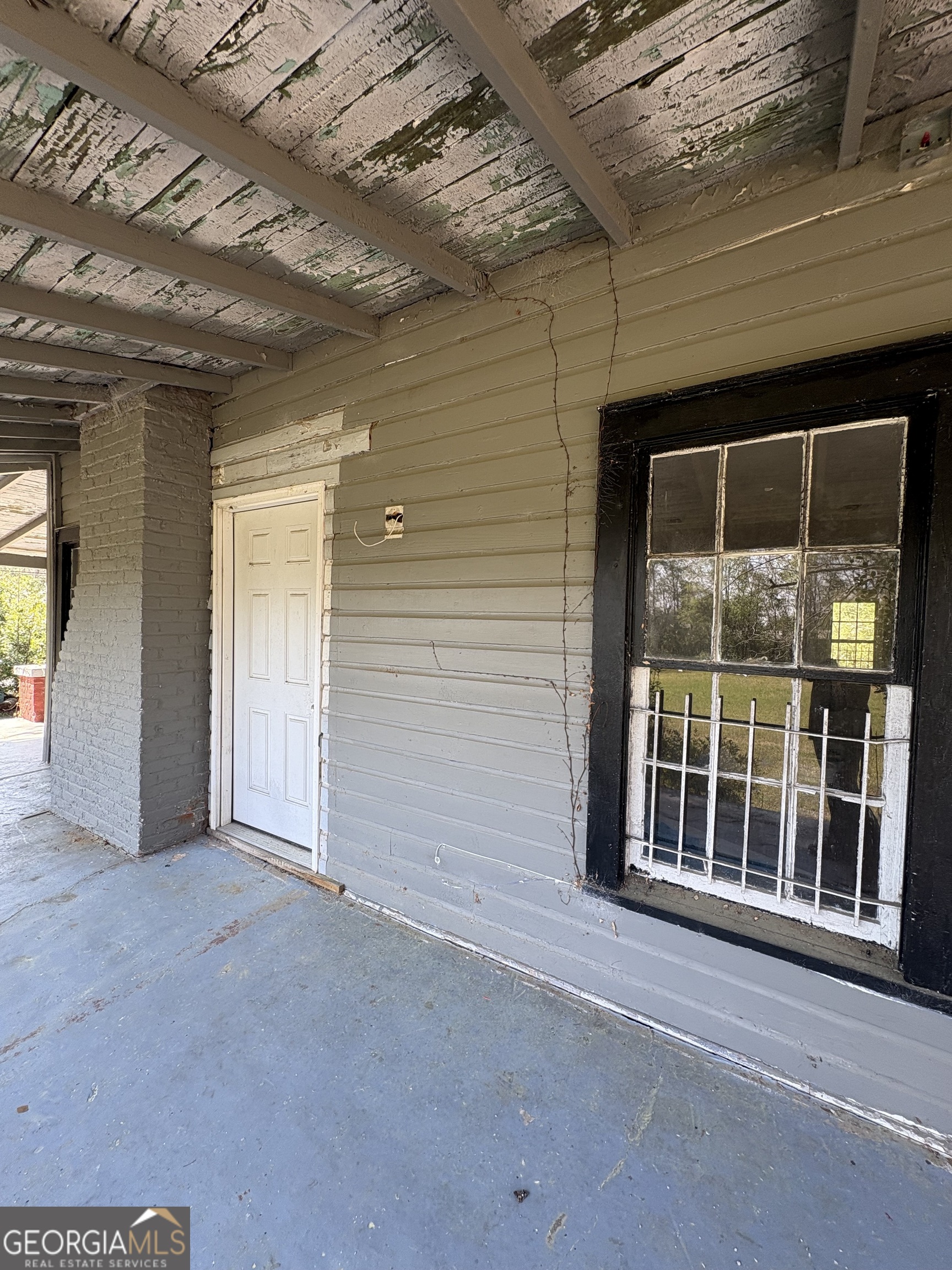 2585 New Clinton Road Macon GA 31211
