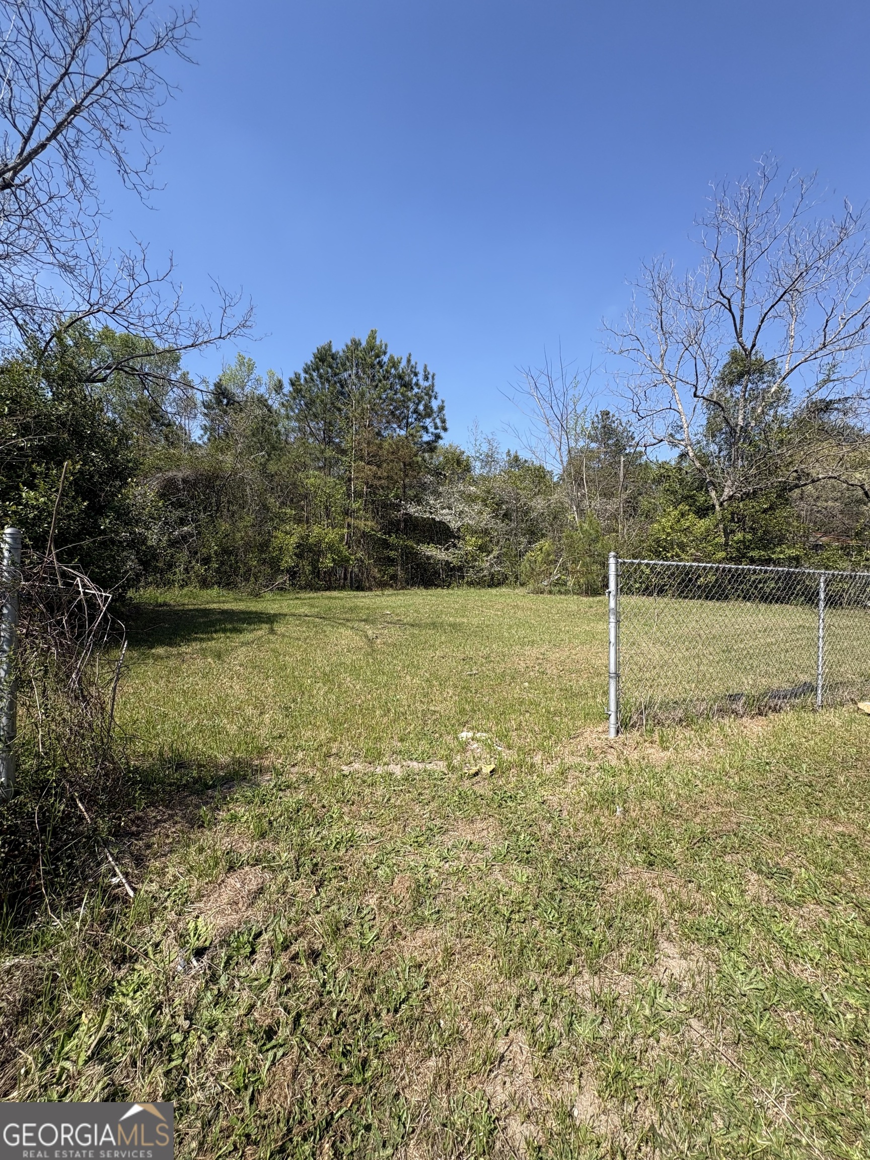 2585 New Clinton Road Macon GA 31211