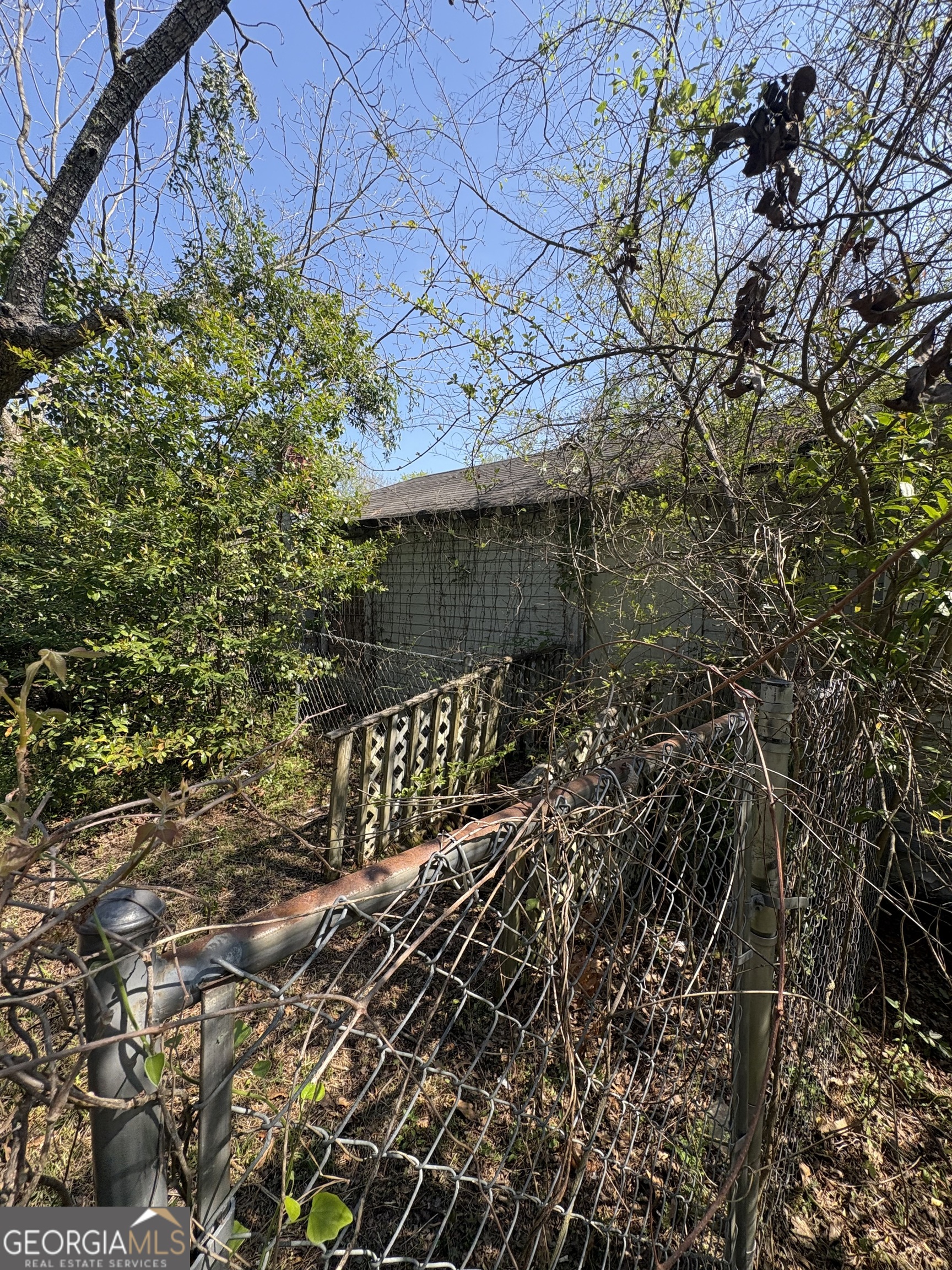 2585 New Clinton Road Macon GA 31211