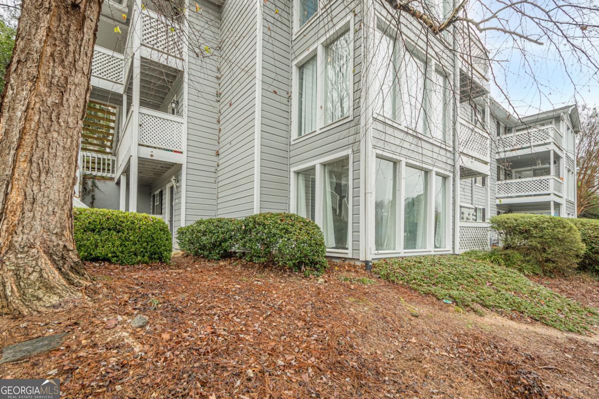 1106 Natchez Trace Atlanta GA 30350