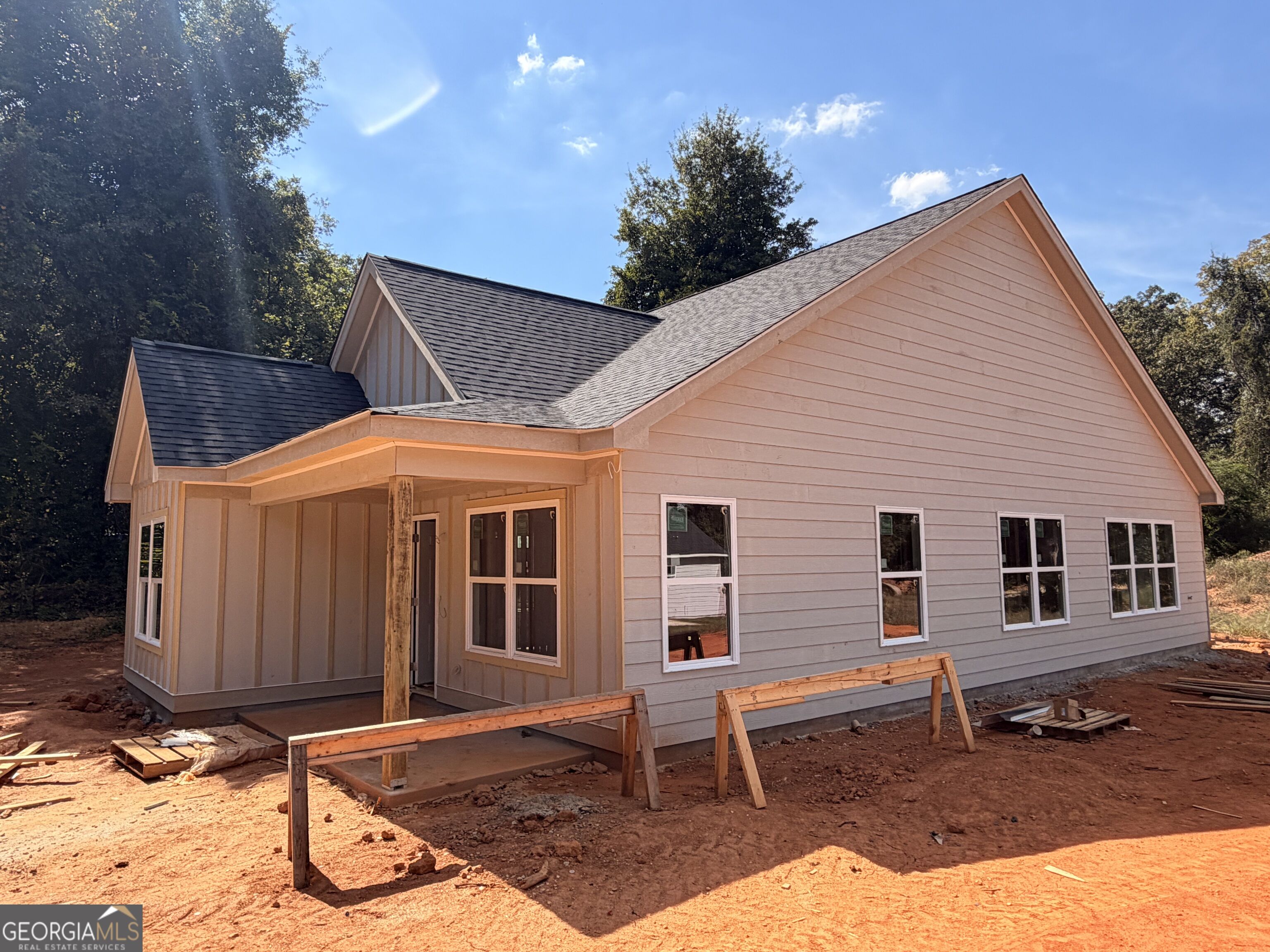 1806 W Main Street Bowersville GA 30516