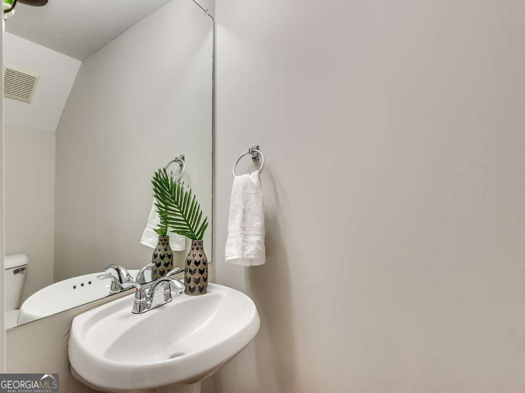 2232 Dunseath Avenue NW Atlanta GA 30318