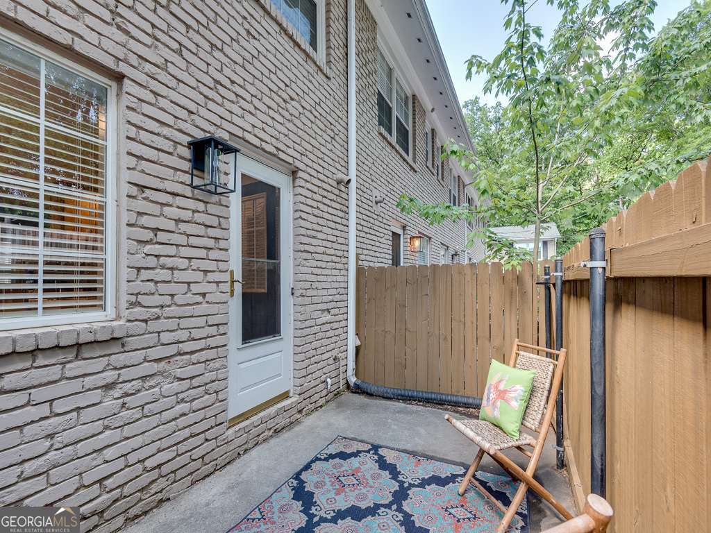 2232 Dunseath Avenue NW Atlanta GA 30318